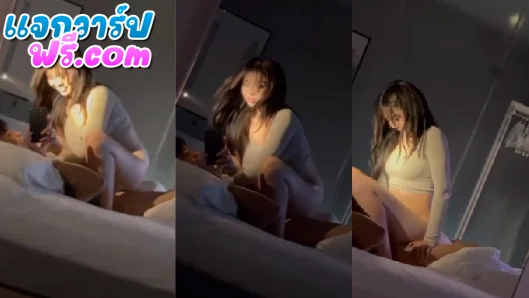 แจกวาป.com คลิปหลุด ตอกกันหน้ากระจก ถ่ายไปด้วยจะได้เงี่ยนมากๆ เย็ดคาชุดเลย อีนี่ก็ขย่มควยฟินชิบหาย ครางอย่างดัง xxxไทย คาชุด หลุดทางบ้าน