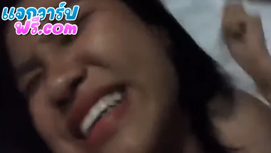 คลิปหลุด โดนเสียบควยคารูหี กลางดึกปลุกมาเย็ด ร้องครางไม่หยุด หลุดทางบ้านอย่างเงี่ยนเลย