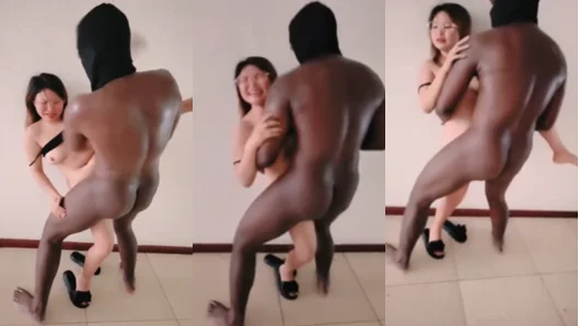 คลิปหลุดทางบ้าน น้องtanyaสาวไทยหีฟิต โดนแฟนจับเย็ดสดอย่างเสียว ยืนเย็ดเข้าสุดควย แหกหีแล้วกระแทกไปสุดลำ หนังอาร์ไทย